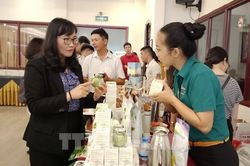 Trái cây Việt Nam đủ tiêu chuẩn đi Mỹ nhưng khó xuất sang Trung Quốc