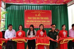 Chi nhánh Trường Sơn 26 trao tặng Nhà tình nghĩa tại Nam Định