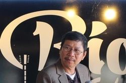 Phía sau một ca khúc