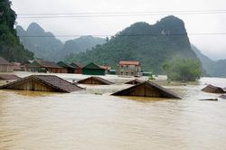 Lũ, rốn lũ, đỉnh lũ - lũ nào cũng sợ!