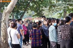 Đám tang nữ sinh Học viện ngân hàng bị sát hại: Lá vàng buồn tiễn lá xanh
