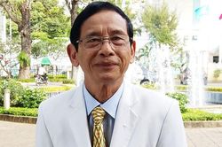 Bí ẩn đại gia Việt 6 đời vợ... 'hai bàn tay trắng nên cơ đồ'