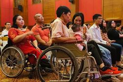 Lễ cưới tập thể của 60 cặp đôi khuyết tật, người có hoàn cảnh khó khăn
