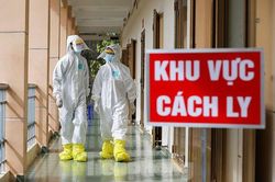 Hai chuyên gia Ấn Độ và 1 người Việt mắc COVID-19