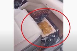 Clip: Vừa mở cửa xe sau 10 ngày gửi tại bãi, chủ ô tô 'sởn gai ốc' khi phát hiện thứ này bên trong