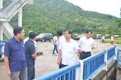 Lãnh đạo tỉnh Khánh Hòa kiểm tra công tác phòng, chống bão số 9