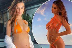 Mỹ nhân nóng bỏng Emily Ratajkowski mang bầu vẫn diện bikini 'rực lửa'