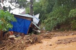 Vụ sạt lở vùi lấp hơn 50 người ở Quảng Nam, Thủ tướng ra Công điện trong đêm