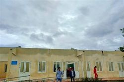 Đakrông: Nhiều nhà dân và trường học bị tốc mái do ảnh hưởng bão số 9