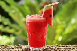 Nước quả giúp tăng hưng phấn