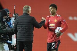 Marcus Rashford rực sáng