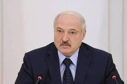 Tình hình Belarus: Bộ trưởng Nội vụ bị thay thế, Minsk tuyên bố sẵn sàng đáp trả đe dọa từ NATO