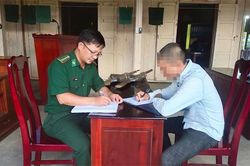 Để người dân tự giác giao nộp vũ khí, vật liệu nổ