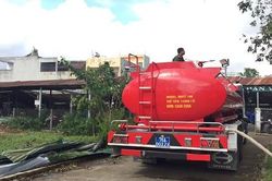 Cảnh sát PCCC và CNCH Quảng Ngãi tiếp nước cho các Bệnh viện phục vụ bệnh nhân