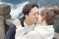 Trấn Thành cua đổ Hari Won trong 3 bữa ăn, 'cú chốt' bằng 1 tô mì sườn