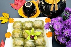 Bánh Xu Xê lá dứa nhân dừa, đậu xanh thơm phức cho con ngày cuối tuần