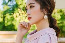 Hoa khôi Học viện Tài chính: 'Tôi hài lòng với cuộc sống hiện tại'