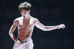 Bí mật giúp Jimin BTS có thân hình đẹp như tạc