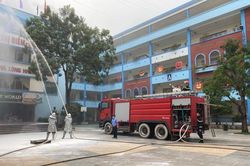 Thực tập phương án chữa cháy, cứu nạn tại Trường tiểu học