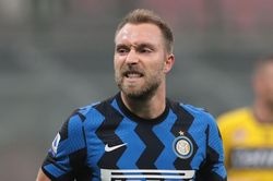Lukaku nhìn Inter thoát hiểm ở phút 90+2