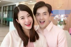 Đông Nhi xuất viện về nhà, tiết lộ tiểu công chúa rất mê hơi bố