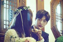 Goo Hye Sun hóa thành 'ác nữ', muốn ám Ahn Jae Hyun đến khi nào?