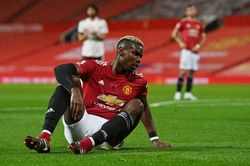 Pogba lần thứ 3 khiến Man Utd bị phạt 11 m dưới thời Ole