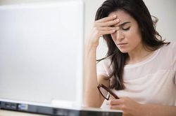 Sững sờ phát hiện que thử thai hai vạch nhưng 'chủ nhân' mới khiến tôi choáng