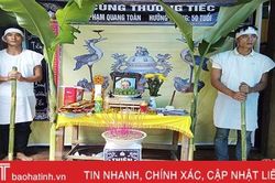 Vệ sinh nhà sau lũ, người đàn ông rơi xuống giếng tử vong