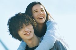 Phim 'Thanh Âm Trong Mắt Em' có gì đặc biệt mà được Jungkook (BTS) gửi gắm ca khúc riêng?