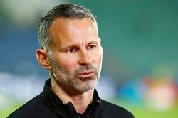 Ryan Giggs bị cảnh sát bắt giữ vì tấn công bạn gái