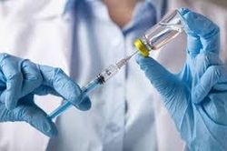 Việt Nam xem xét thử nghiệm vaccine COVID-19 trên người