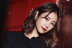 Giữa nghi vấn ly hôn, hành động của Lâm Tâm Như khiến dân mạng xôn xao