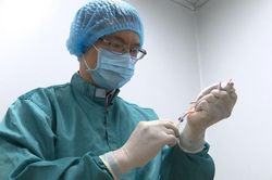 Việt Nam chuẩn bị thử nghiệm vắc-xin ngừa COVID-19 trên người