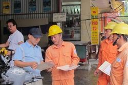 Thủ tướng yêu cầu EVN không tăng giá điện