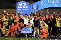 Các đội bóng lên, xuống hạng V.League: Chông gai ở phía trước