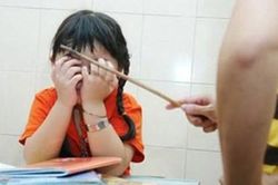Phụ huynh vật lộn dạy con mỗi tối: Tiến sĩ giáo dục chỉ ra sai lầm 'chết người'