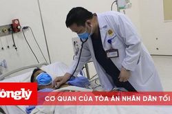 Tài xế 46 tuổi đột quỵ trong khi chở học sinh đến trường