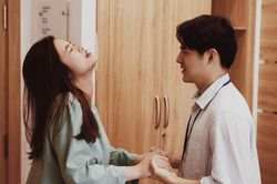 Đông Nhi bật khóc khi xem lại hành trình 'vượt cạn', chia sẻ Ông Cao Thắng 'mất ăn mất ngủ' vì chăm con
