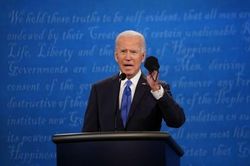 Nếu ông Biden đắc cử, chính sách đối ngoại của Mỹ sẽ thay đổi như thế nào?