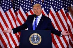 Trump đệ đơn kiện ủy ban kiểm phiếu tại Georgia sau khi đối thủ Biden liên tục áp sát