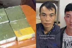 Giấu 4 bánh heroin trong bao gạo mang đi bán