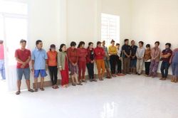 Tụ điểm đánh bạc 'khủng' trong vườn cao su