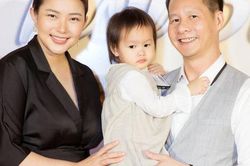 Phan Như Thảo khoe được chồng đại gia 'nuôi một cách chu đáo', bất chấp những lời chê bai 'vừa béo vừa già' từ cư dân mạng