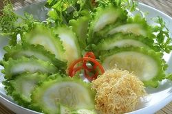 3 mẹo đơn giản giảm độ đắng của khổ qua để ai cũng ăn được!