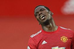 MU hạ giá bán Paul Pogba xuống thấp khó tin