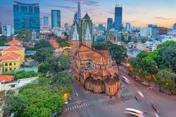 Thành phố Hồ Chí Minh đứng đầu 10 thành phố rẻ nhất cho người nước ngoài