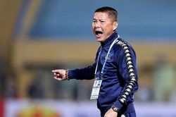 Chửi bậy và văng tục, HLV Chu Đình Nghiêm bị cấm chỉ đạo hết V.League 2020