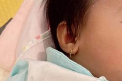 Đàm Thu Trang dần hé lộ gương mặt của con gái, ai cũng khen giống Cường Đô La ở điểm này