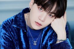 Trước khi phẫu thuật vai, SUGA (BTS) đã kịp thực hiện một lời hứa với ARMY